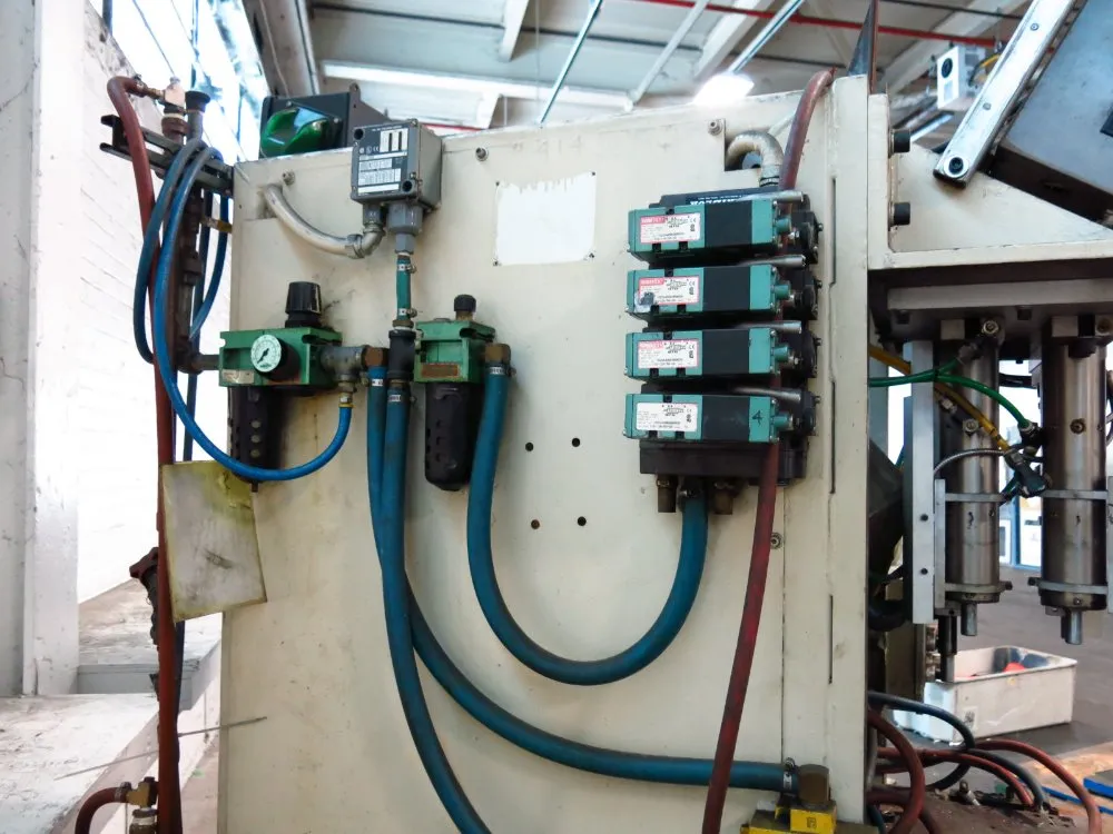 Entron 4 Head Spot Welder