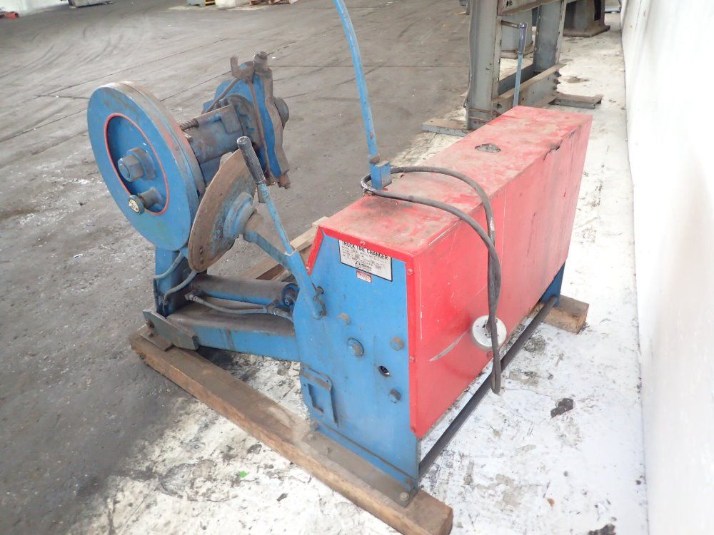 Bishamon/royal Industries Truck Tire Changer