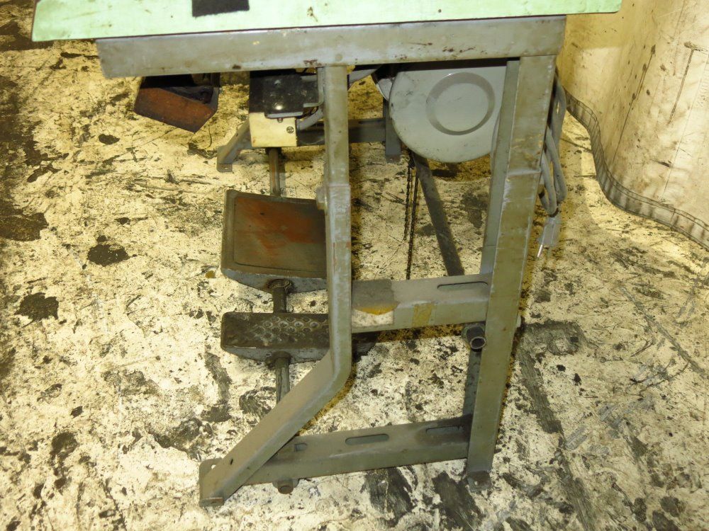 Singer Sewing Machine