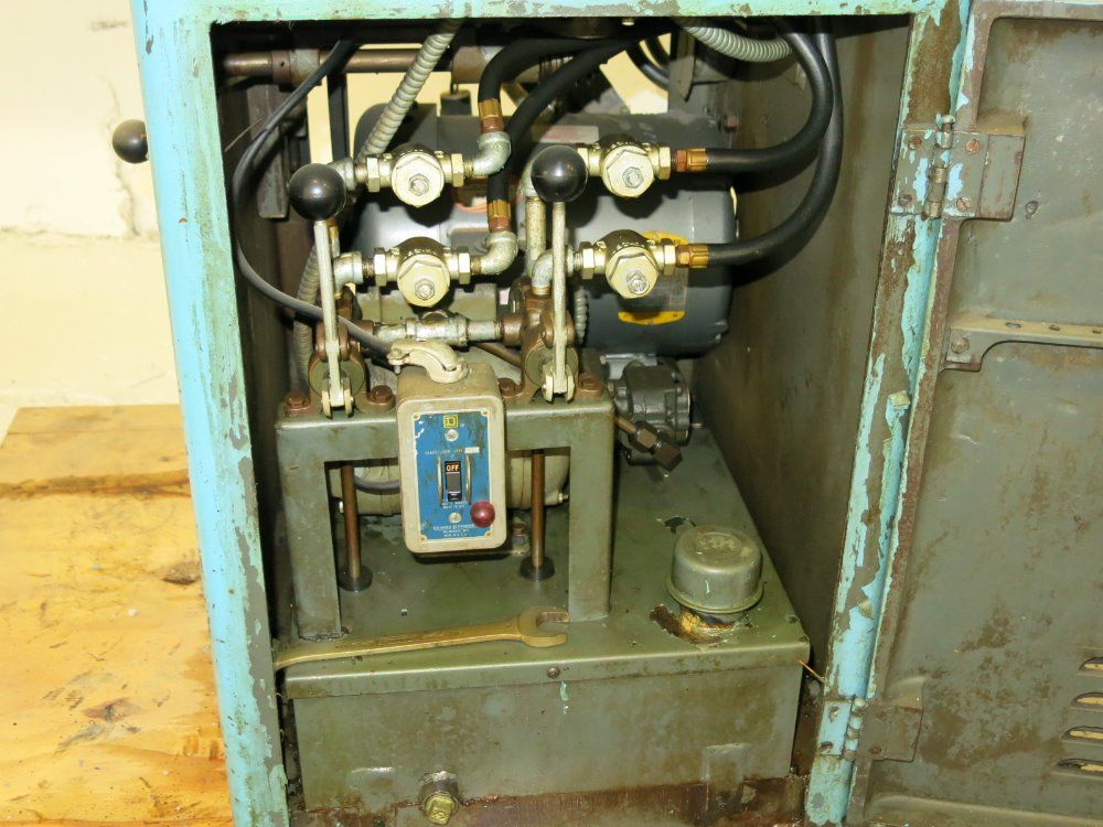 Royal Master Centerless Grinder