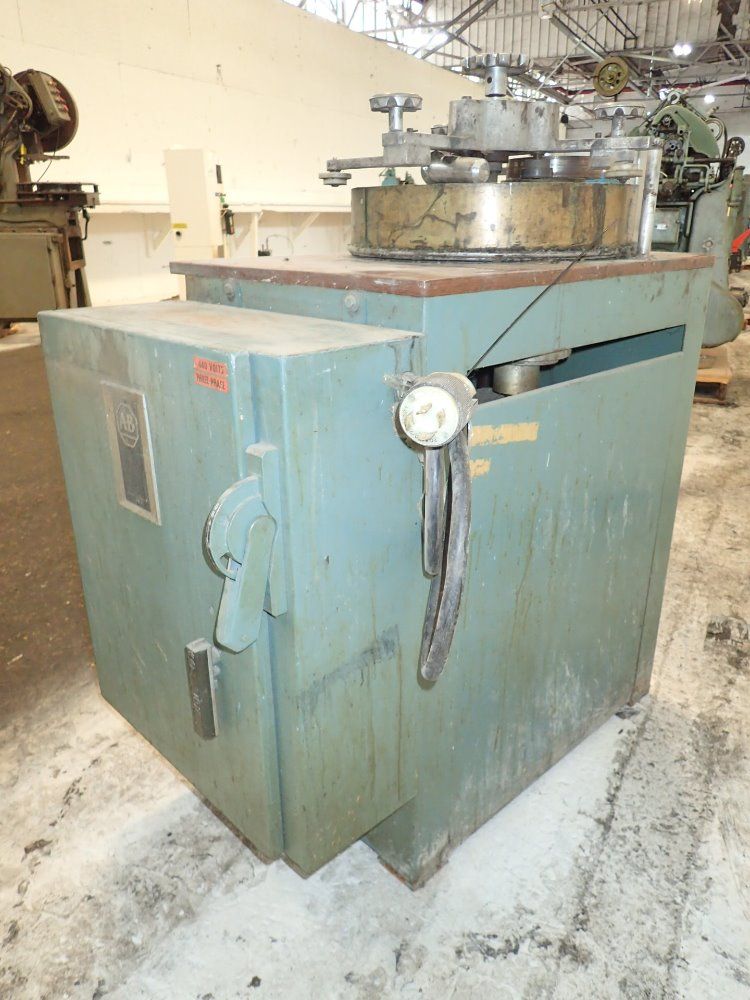 R. Howard Strasbaugh Inc. Polisher