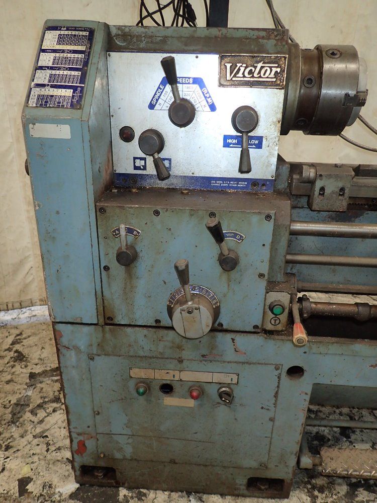 Victor/taichung Machinery Works Co. Lathe