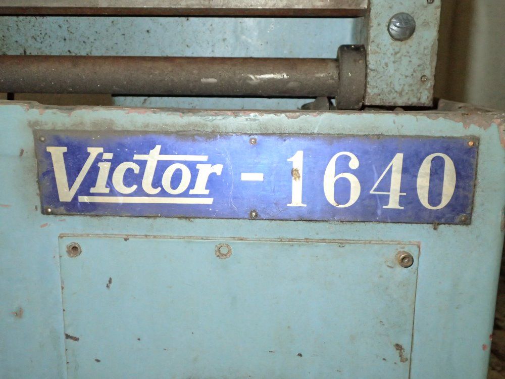 Victor/taichung Machinery Works Co. Lathe