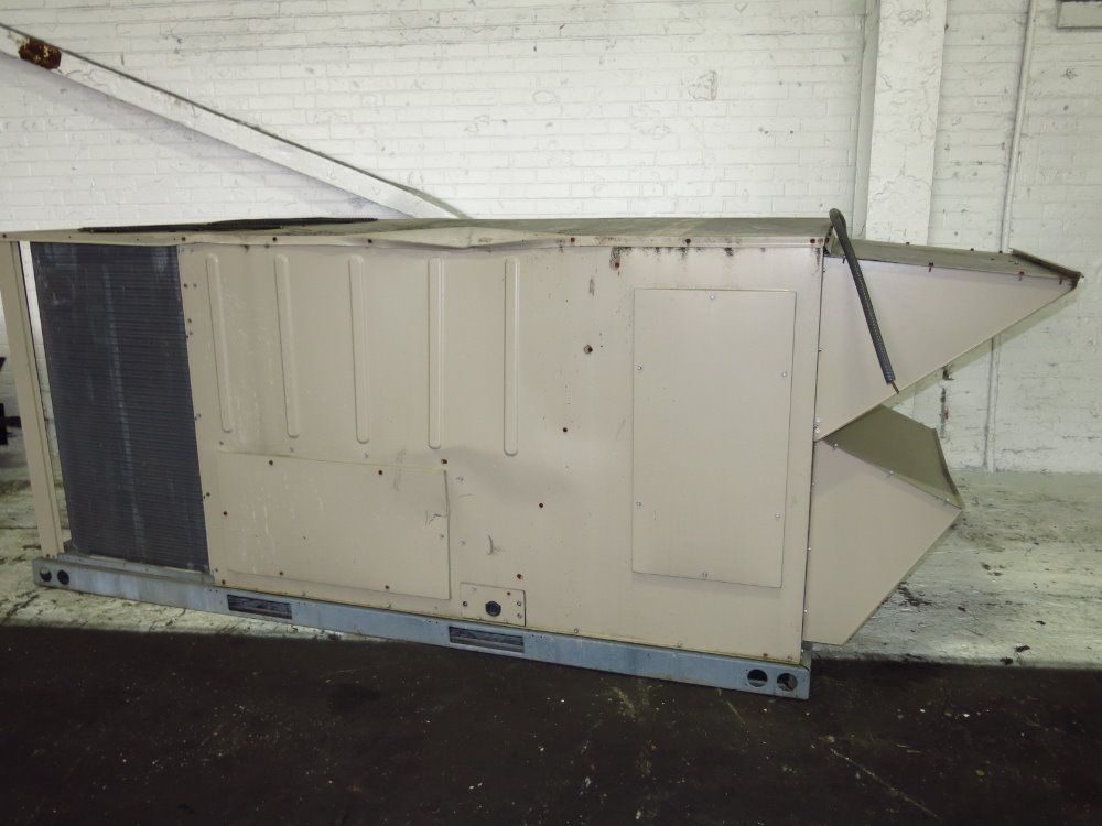 Lennox Rooftop Air Conditioning Unit - Kga120s4bm2y