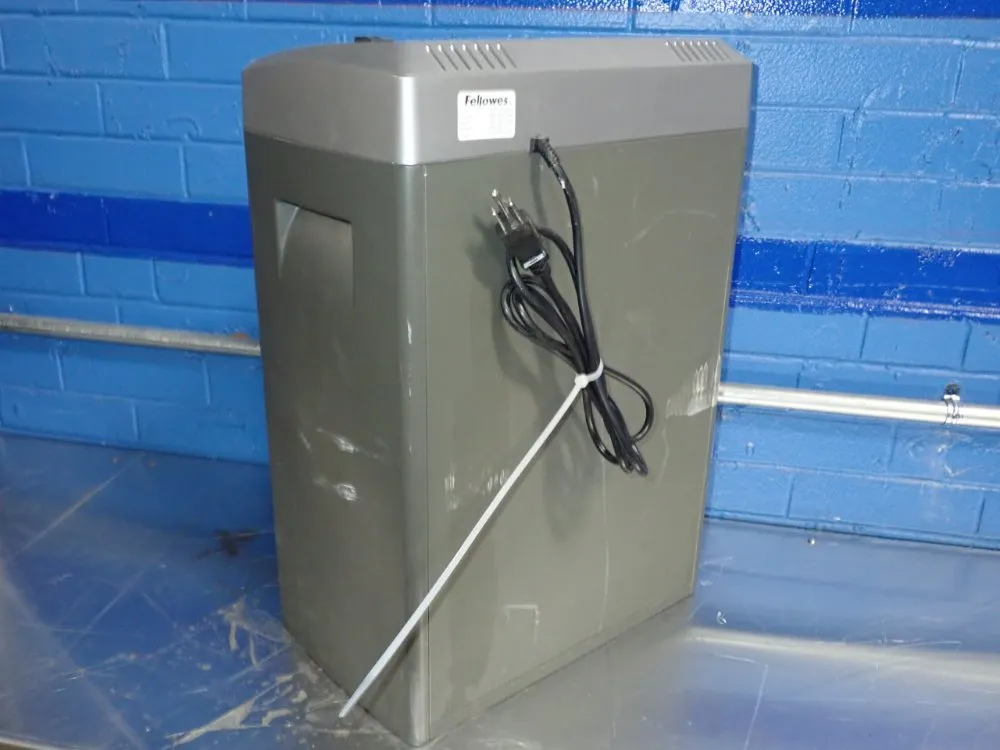 Fellowes Electric Shredder