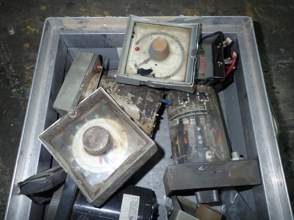 Eagle Signal / Omron Dials / Timers