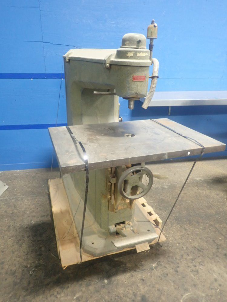 Ekstrom Carlson Router