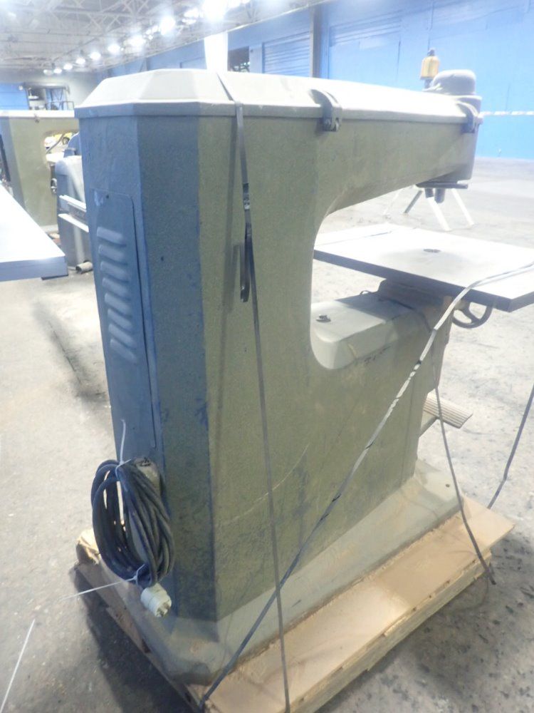 Ekstrom Carlson Router