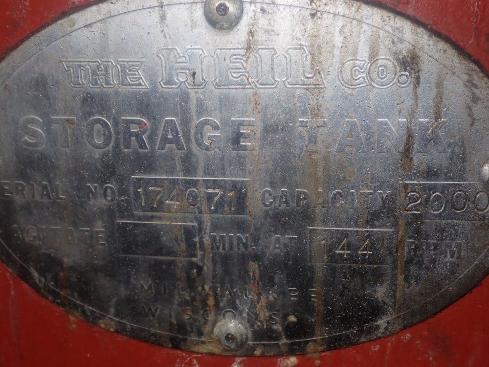 Heil Tank W/ Agitator