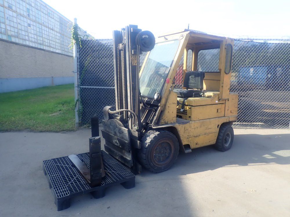 Caterpillar Propane Forklift