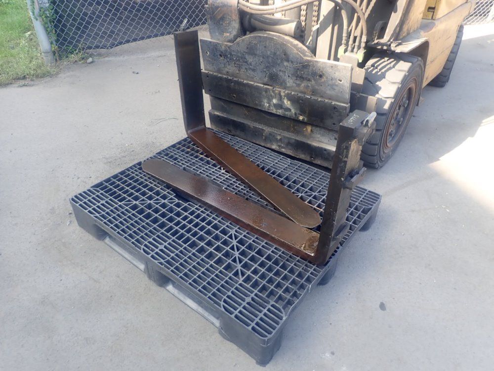 Caterpillar Propane Forklift