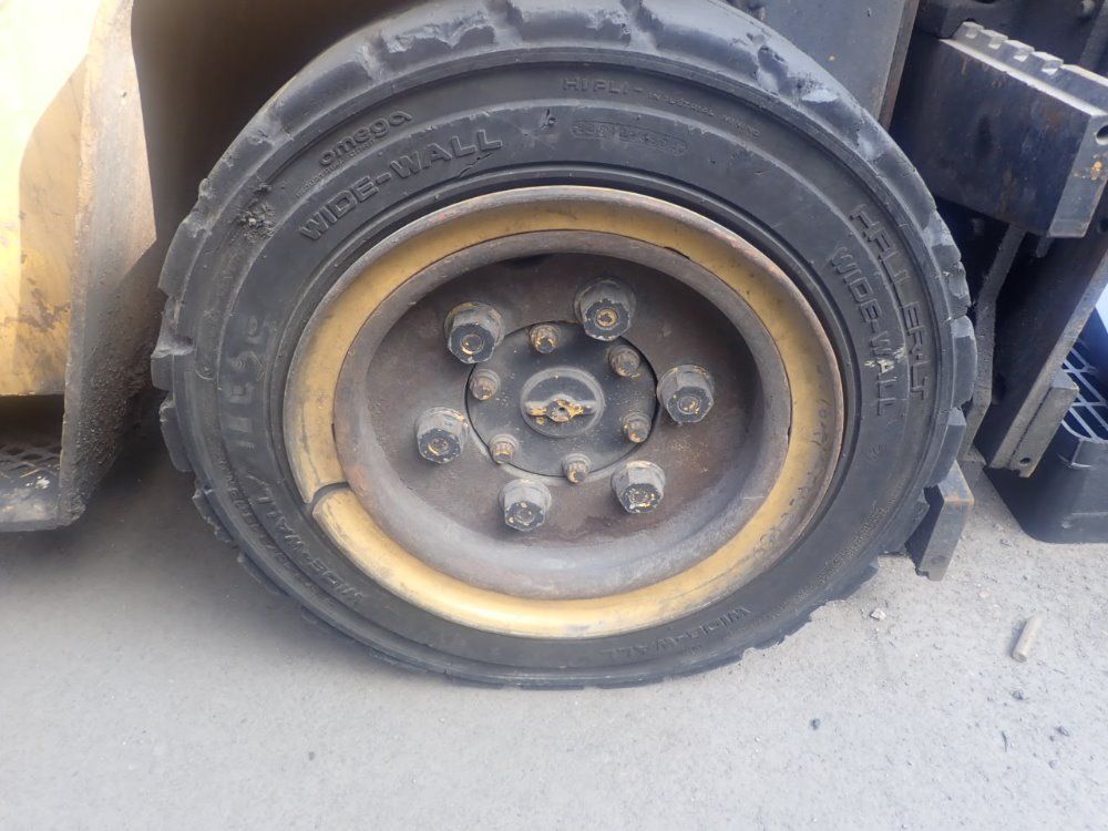 Caterpillar Propane Forklift