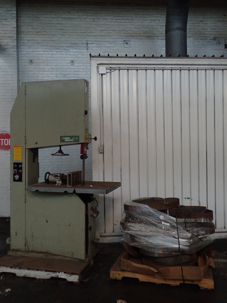 Hoon Hsiang Vertical Bandsaw