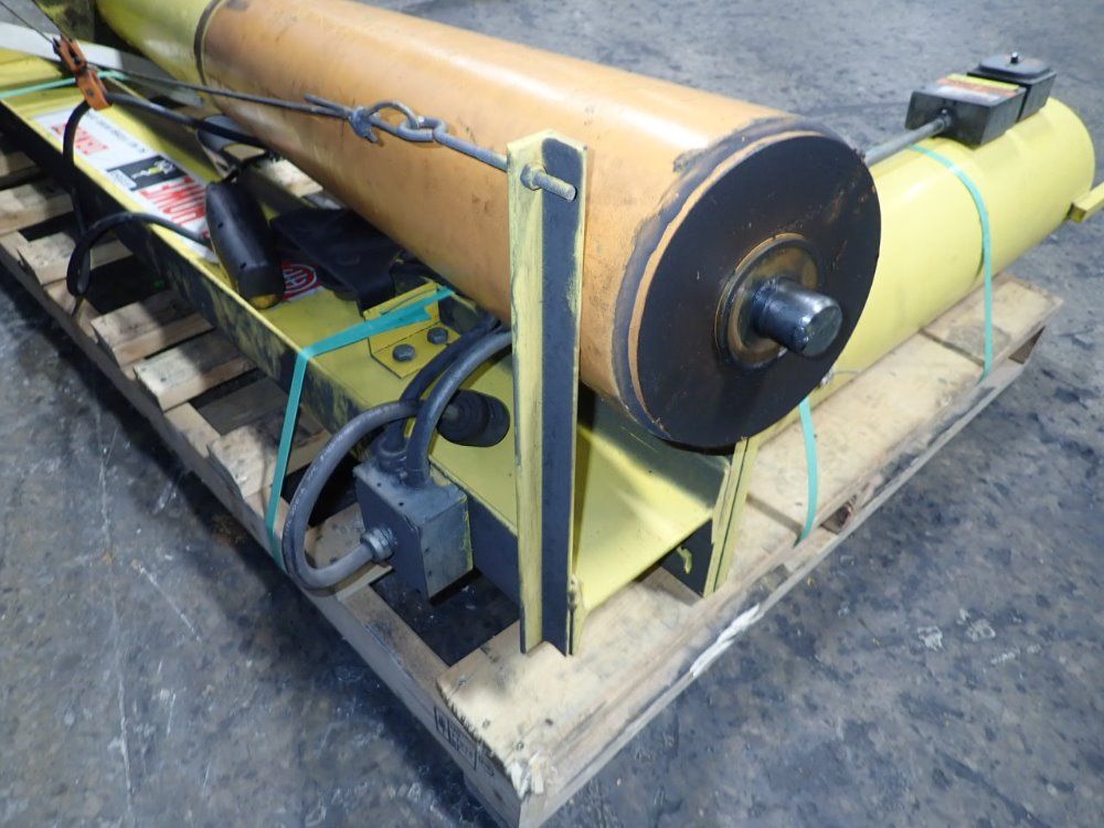 Abell Howe / Ingersoll Rand Jib Crane W/ Hoist