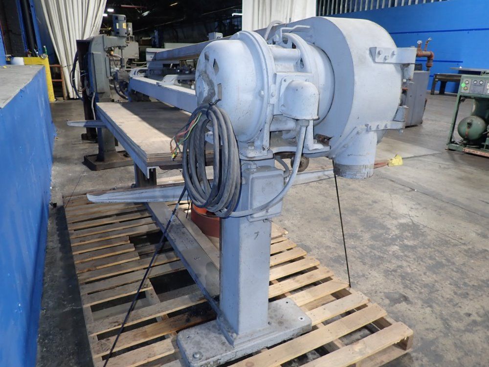 Lucas Machine Belt Sander