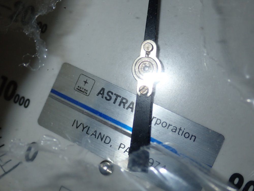 Astra Pressure Gauge