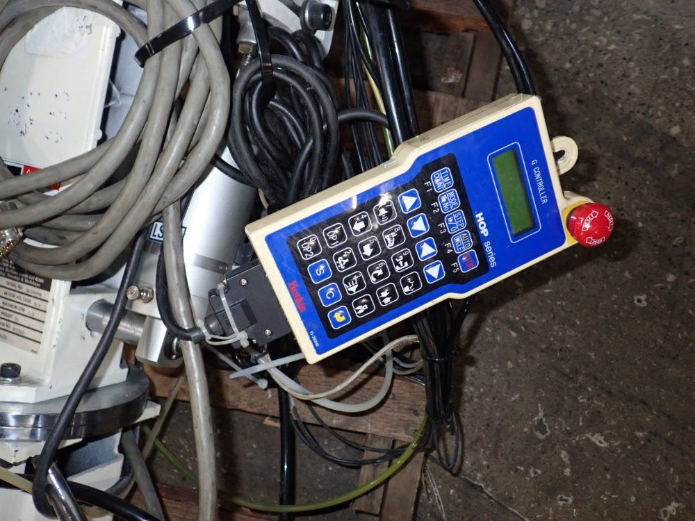 Yushin Pick And Place Robot