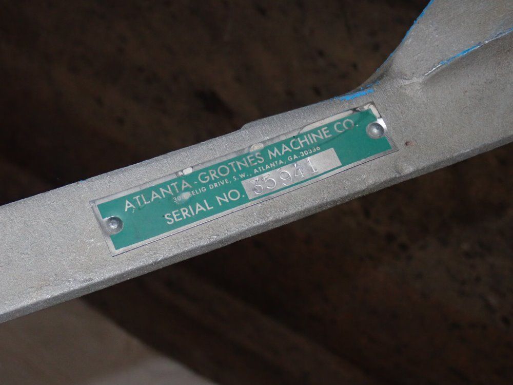 Atlanta Grotnes Clamp