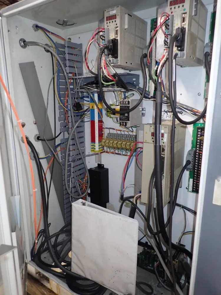 Delstar Cnc Vertical Mill