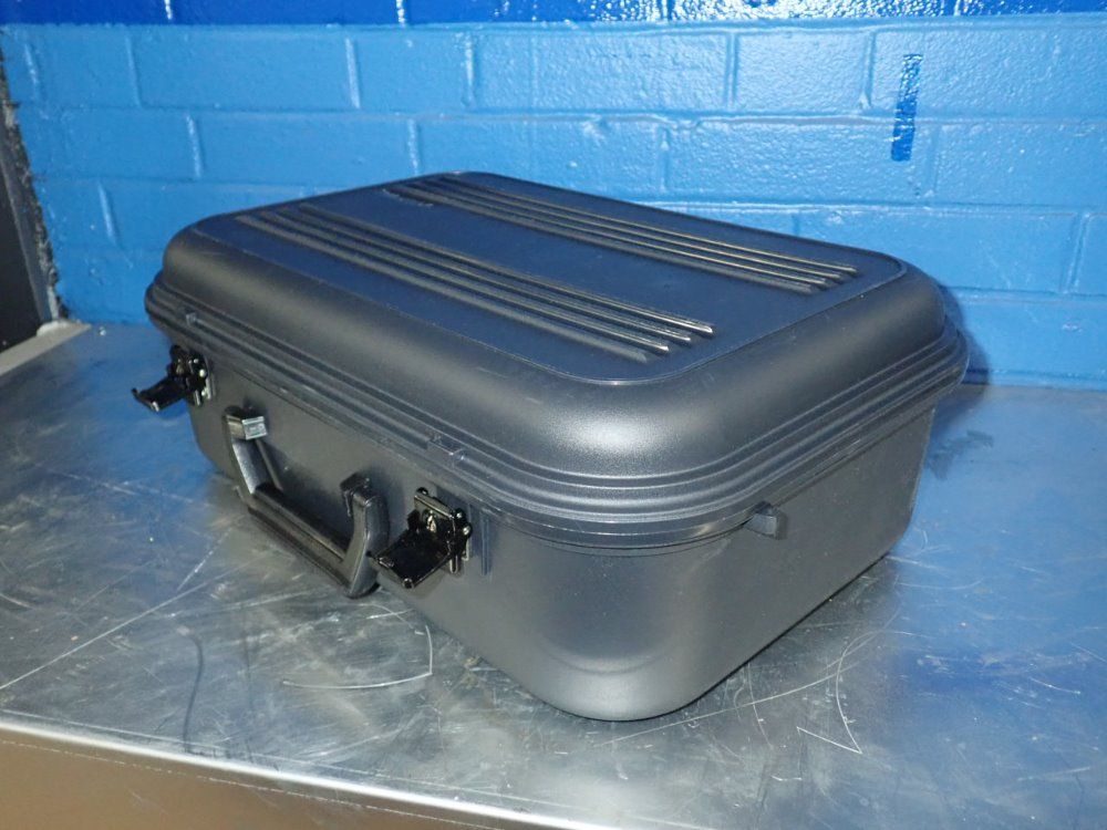 Plano Soundproof Carry Case