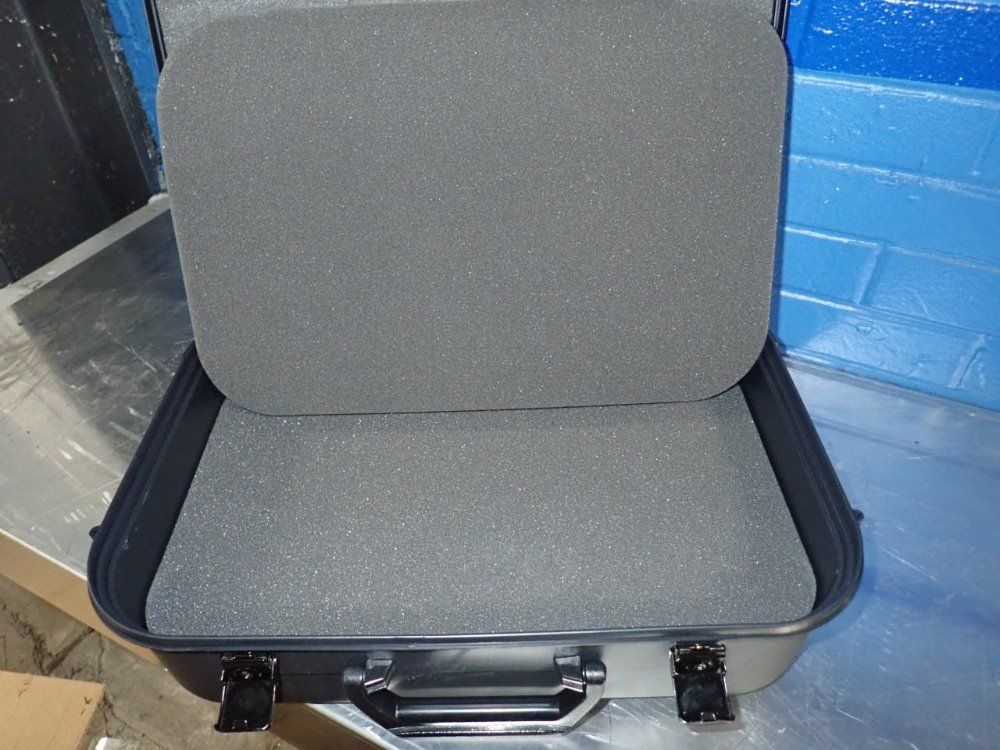 Plano Soundproof Carry Case