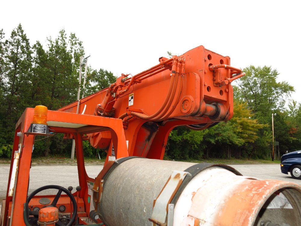 Shuttlelift Crane