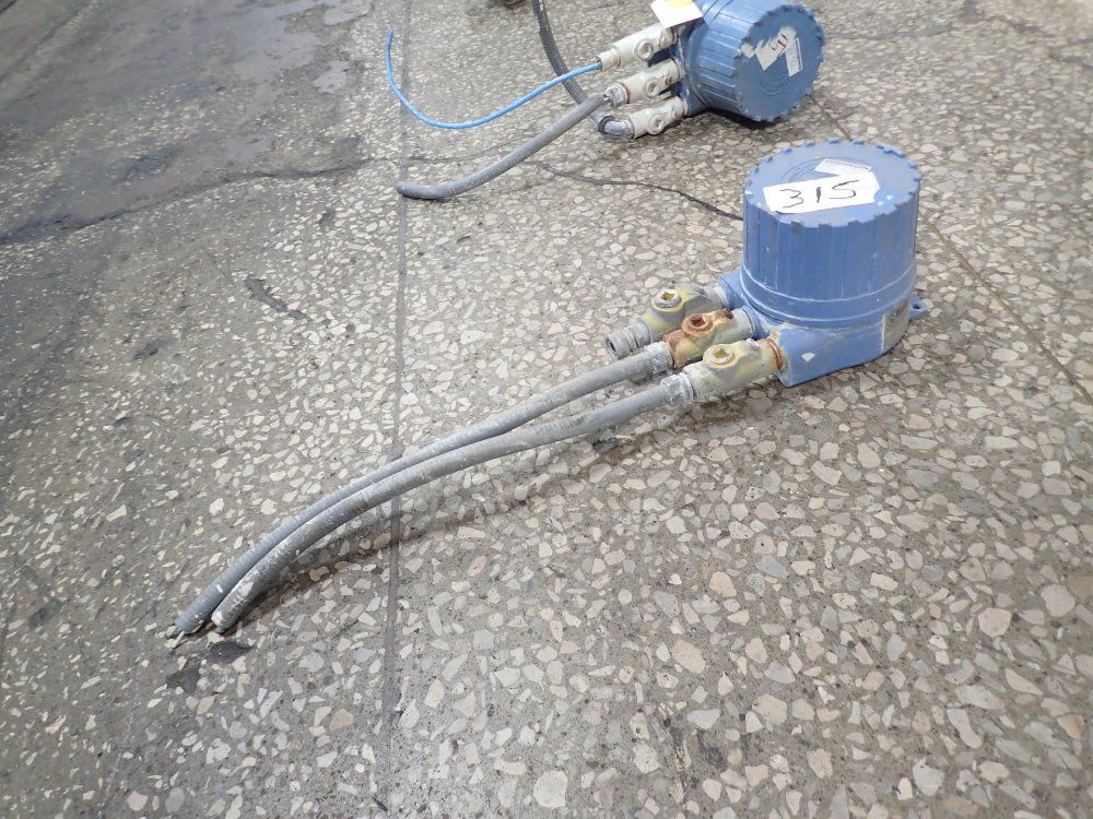 Micro Motion Remote Flow Transmitter