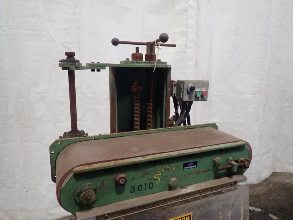 New Titan Belt Puller