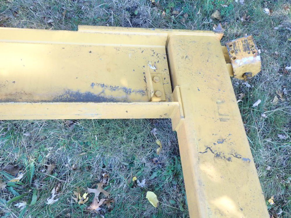 Abell-howe 1/2 Ton Wall Mounted Jib Crane