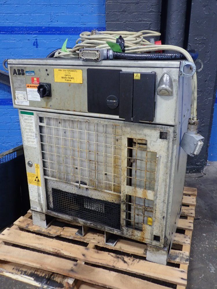 Abb Robot - Irb2400 M2000