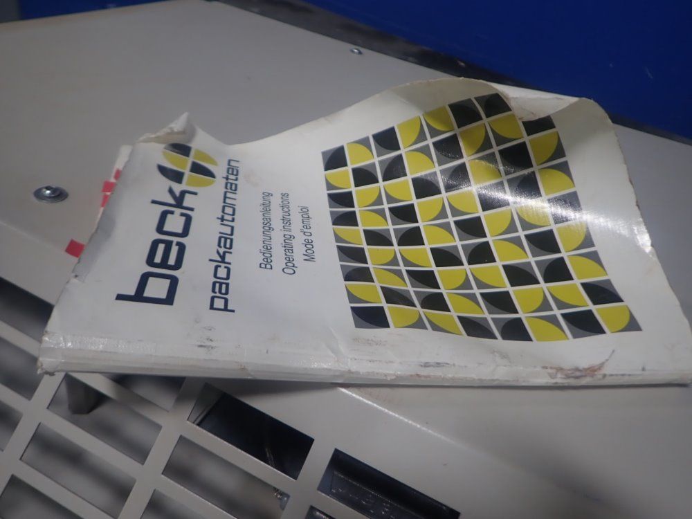 Beck Packautomaten Film Packaging System