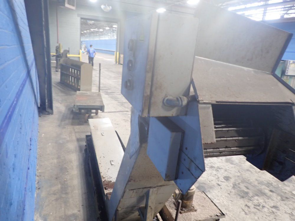 Enomoto Incline Chip Conveyor