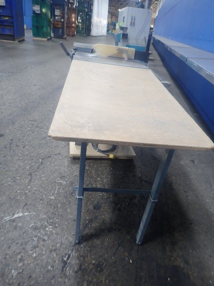 Delta 10" Tilting Arbor Saw