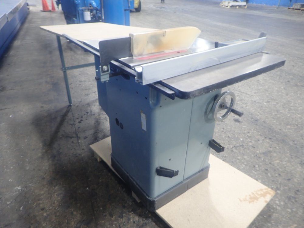 Delta 10" Tilting Arbor Saw