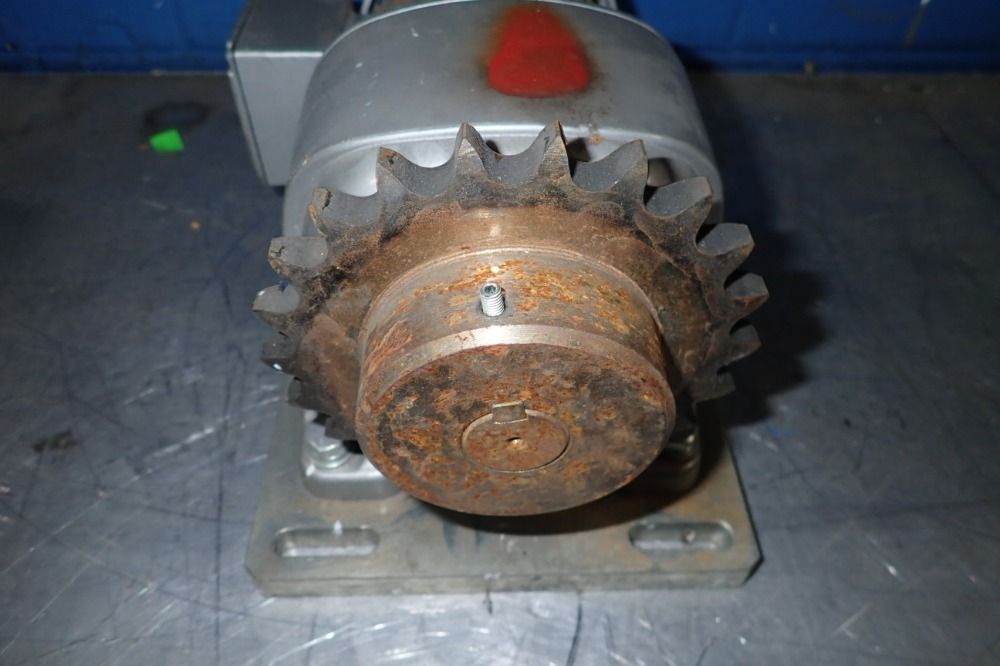 Nissei Gear Motor