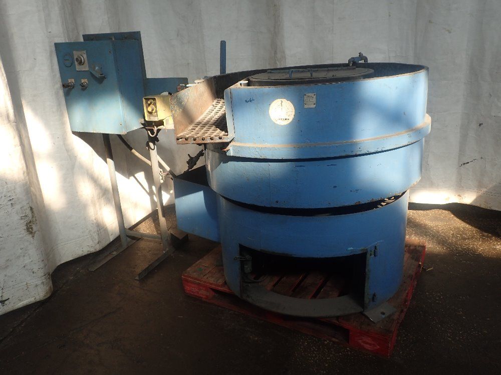 Roto-finish Vibratory Finisher