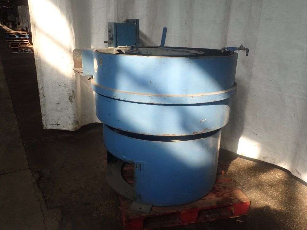 Roto-finish Vibratory Finisher