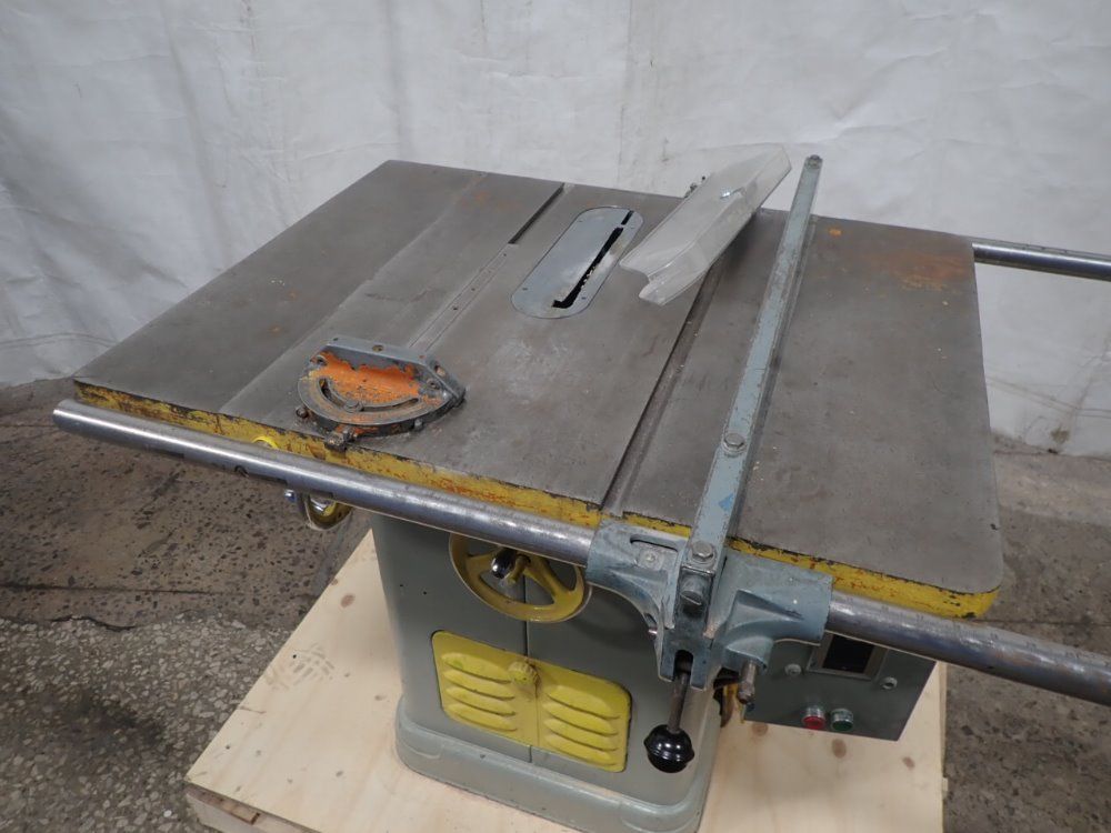 Table Saw
