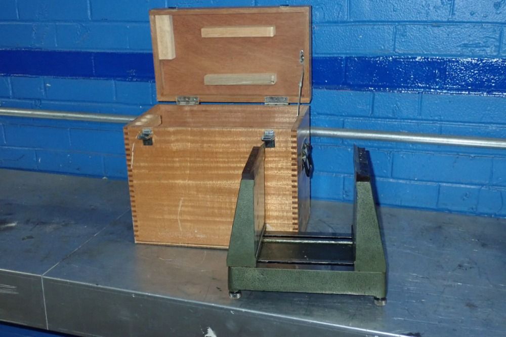  Grinding Wheel Balancer