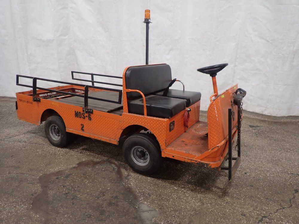 Taylor Dunn Electric Maintence Cart