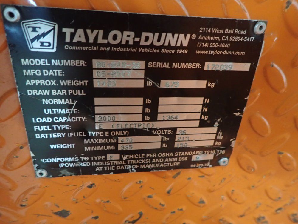 Taylor Dunn Electric Maintence Cart