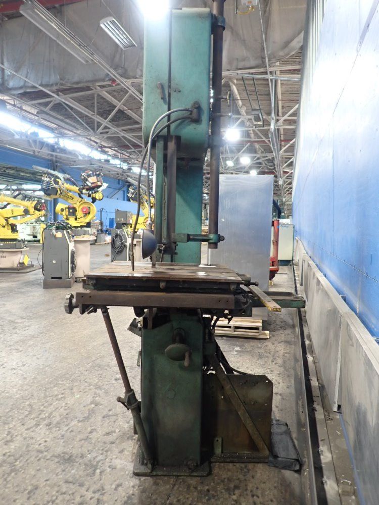 Doall 26" X 24" 30" X 30" Table V26 Vertical Band Saw - V26