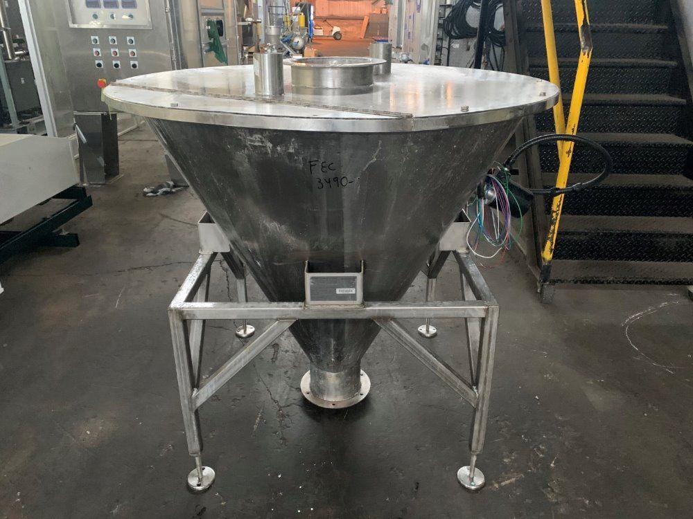 Unitrack Surge Hopper, 316 S/s