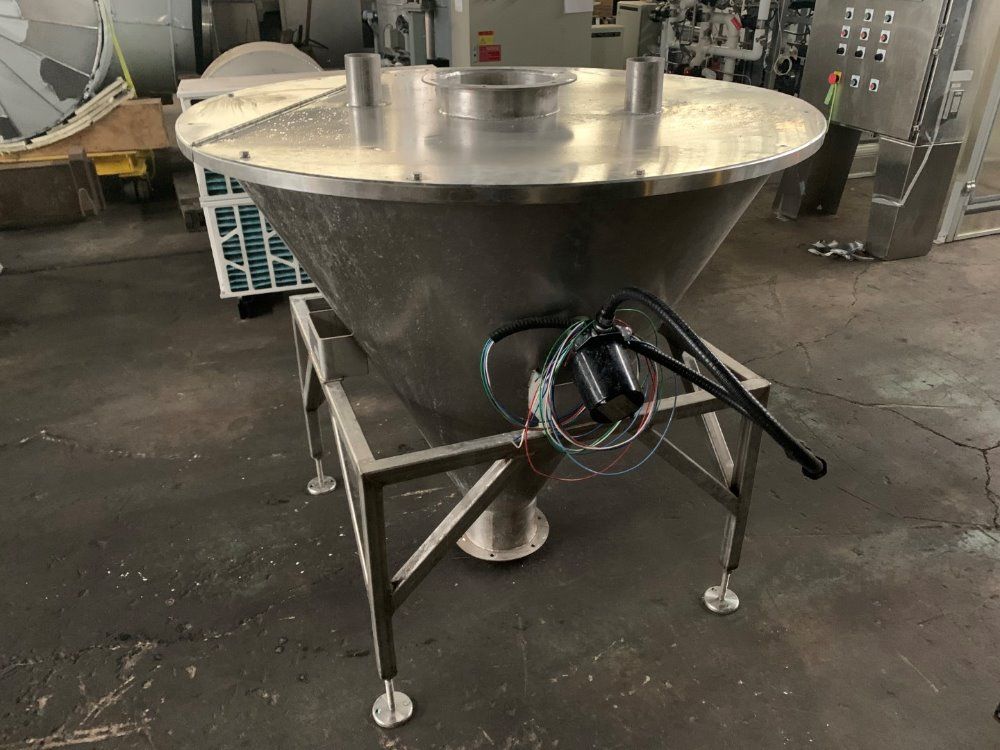 Unitrack Surge Hopper, 316 S/s