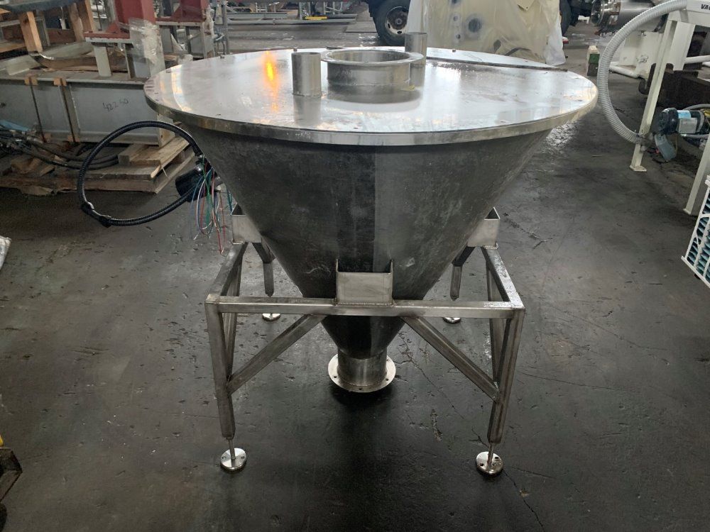 Unitrack Surge Hopper, 316 S/s