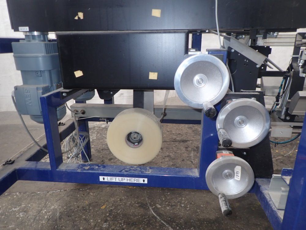 Lantech Case Erector