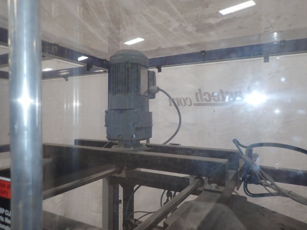 Lantech Case Erector