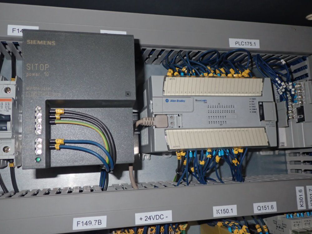 Lantech Case Erector