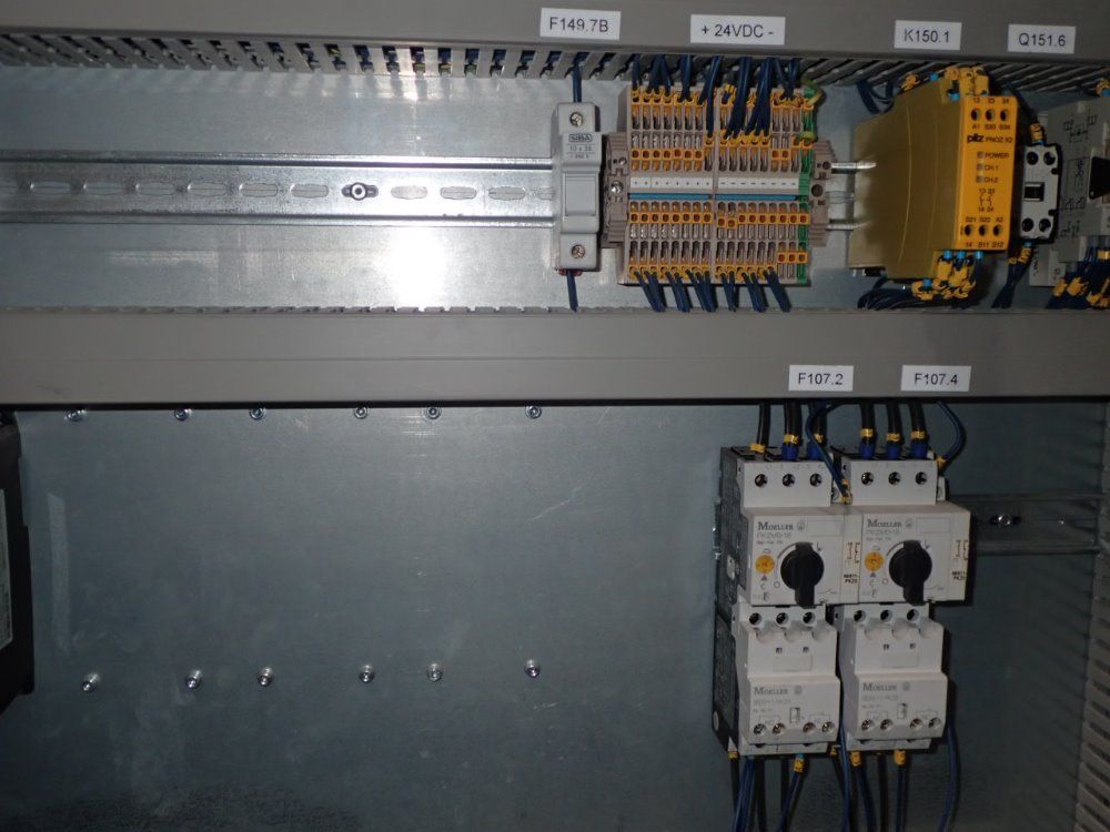 Lantech Case Erector