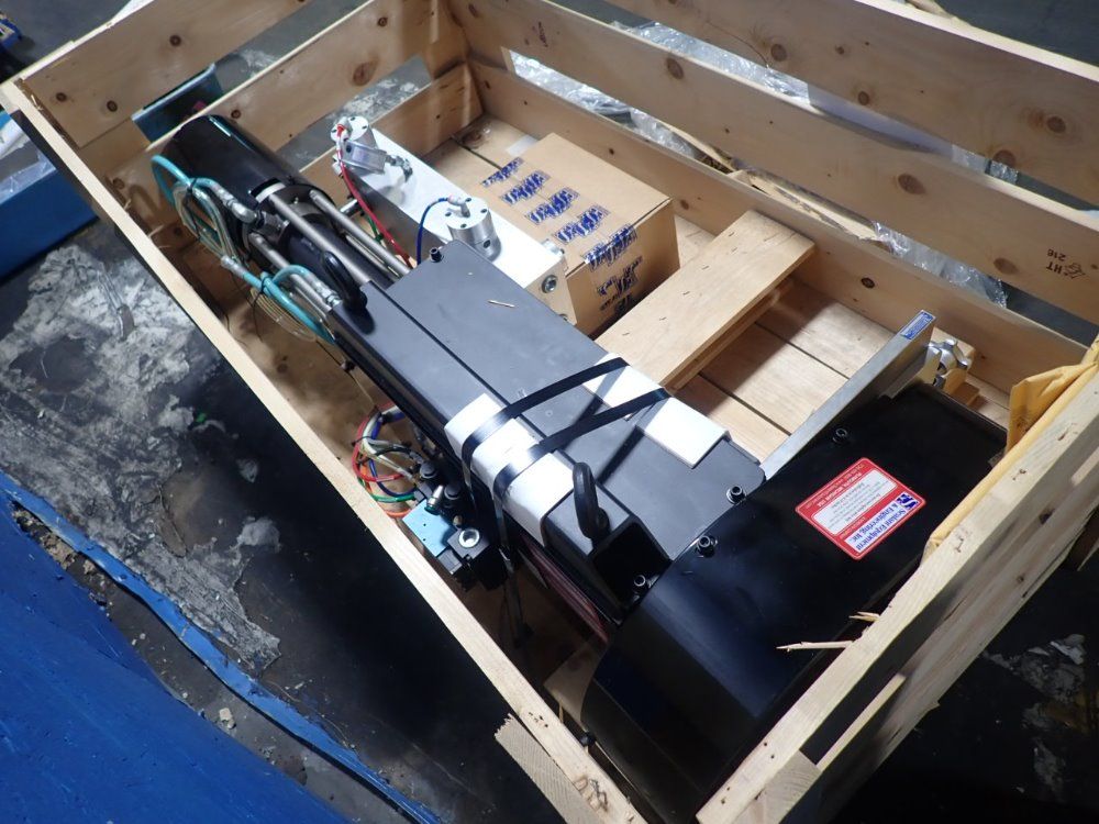 Sealant Equipment & Engineering 2200-980-033 Sealant Applicator - 2200-980-033